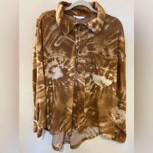 ces femme Tie-Dye Button-Up Flannel, Camel Color